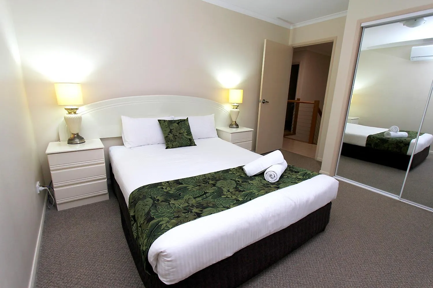 The Palms Motel Chinchilla