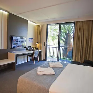 Kings Park - Chinchilla