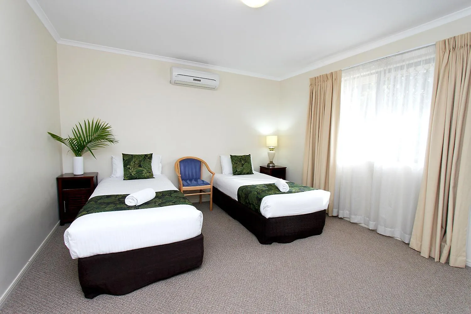 The Palms Motel Chinchilla