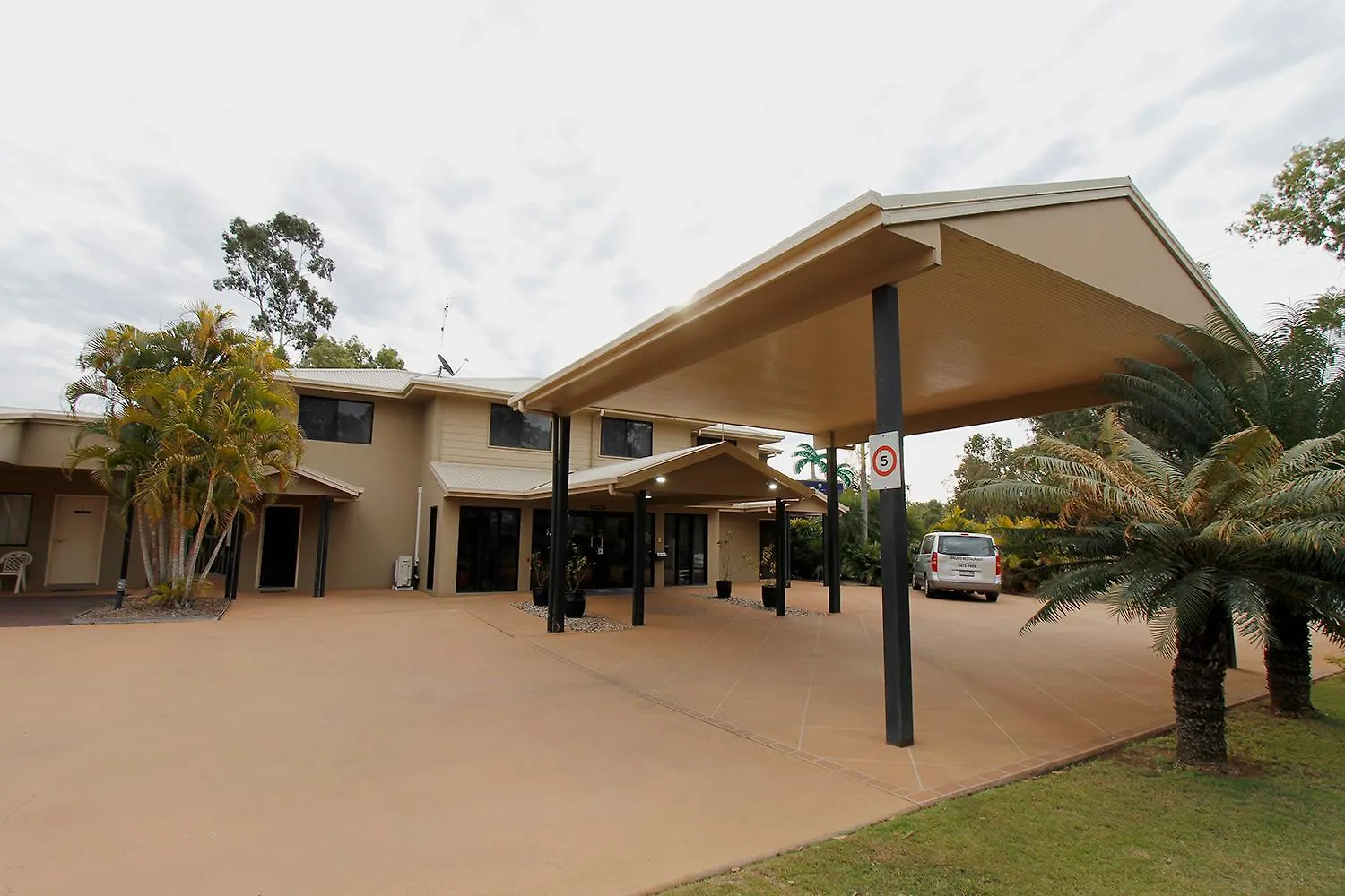 The Palms Motel Chinchilla