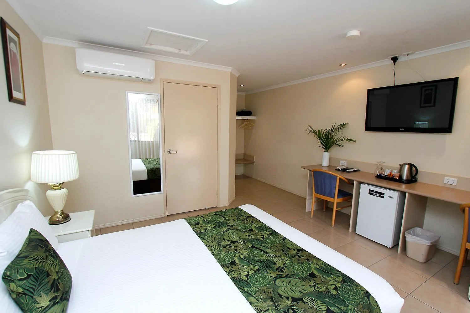 The Palms Motel Chinchilla