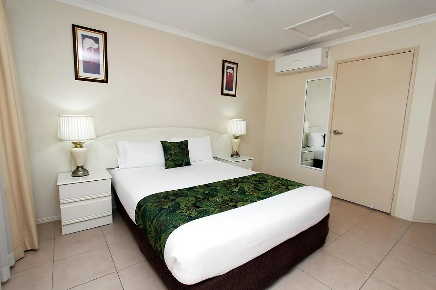 The Palms Motel  Chinchilla