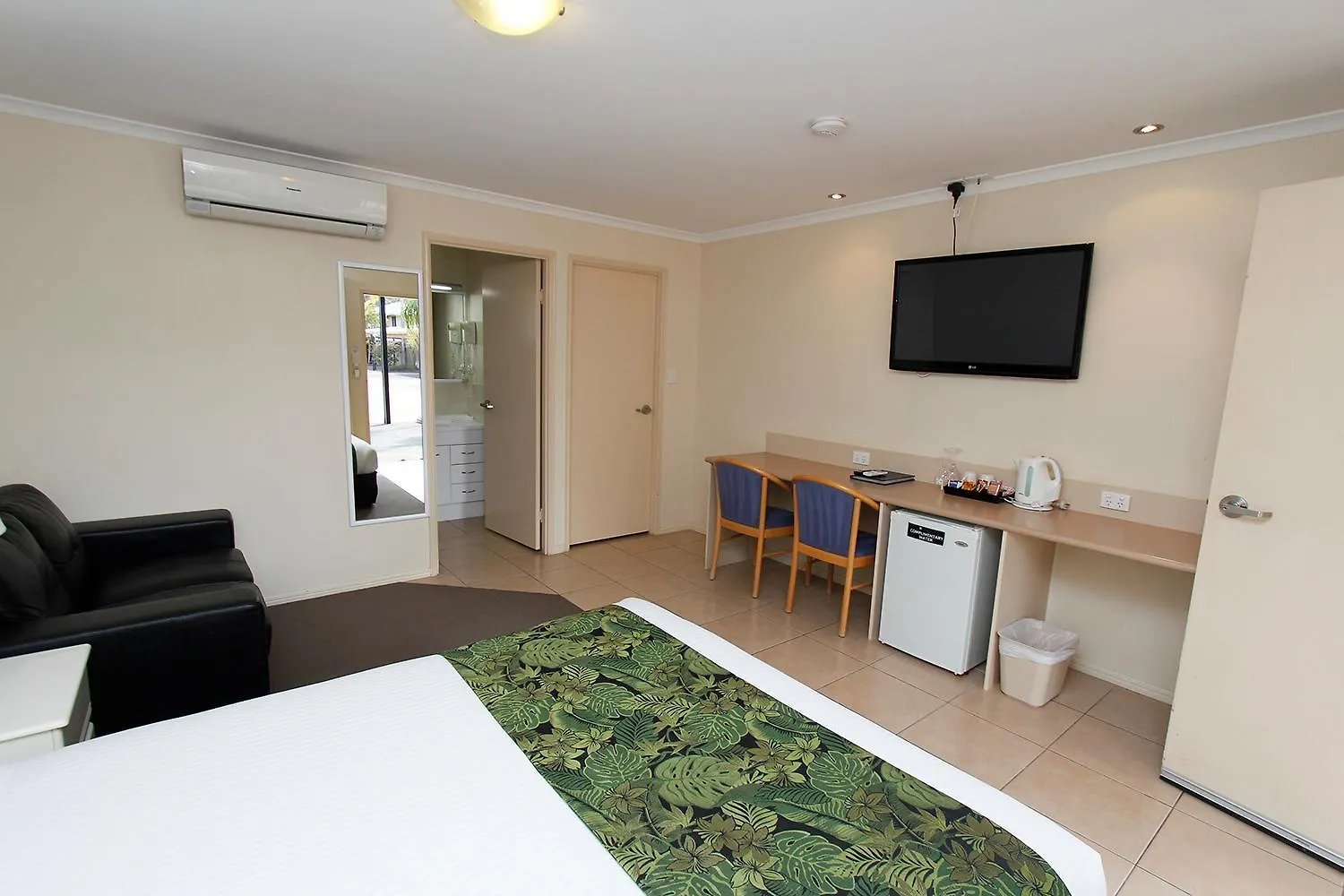 The Palms Motel 4*, Chinchilla